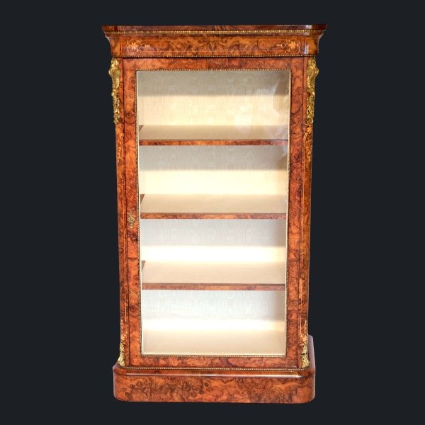 A fine quality Victorian Period display cabinet.